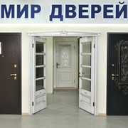 Мир дверей. Двери Казань Савиново. Мир дверей реклама. Магазин мир дверей.